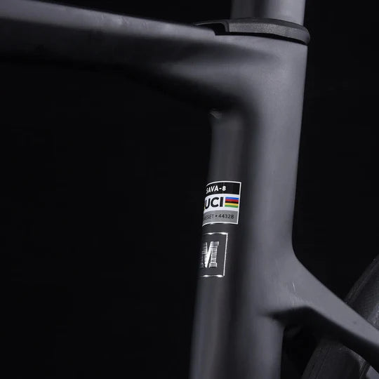 Aurora R7 105 Di2 Carbon Road Bike 24S